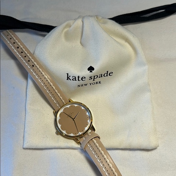 Kate Spade Watch - Picture 3 of 3